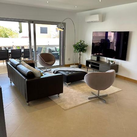 Beach Condo Porto Mos Лагуш Екстер'єр фото