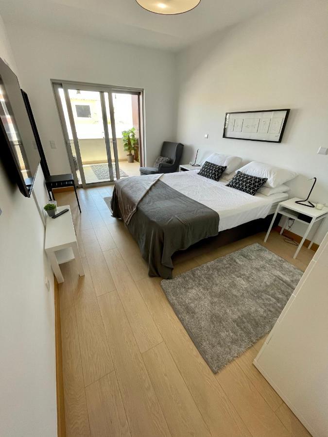 Beach Condo Porto Mos Лагуш Екстер'єр фото